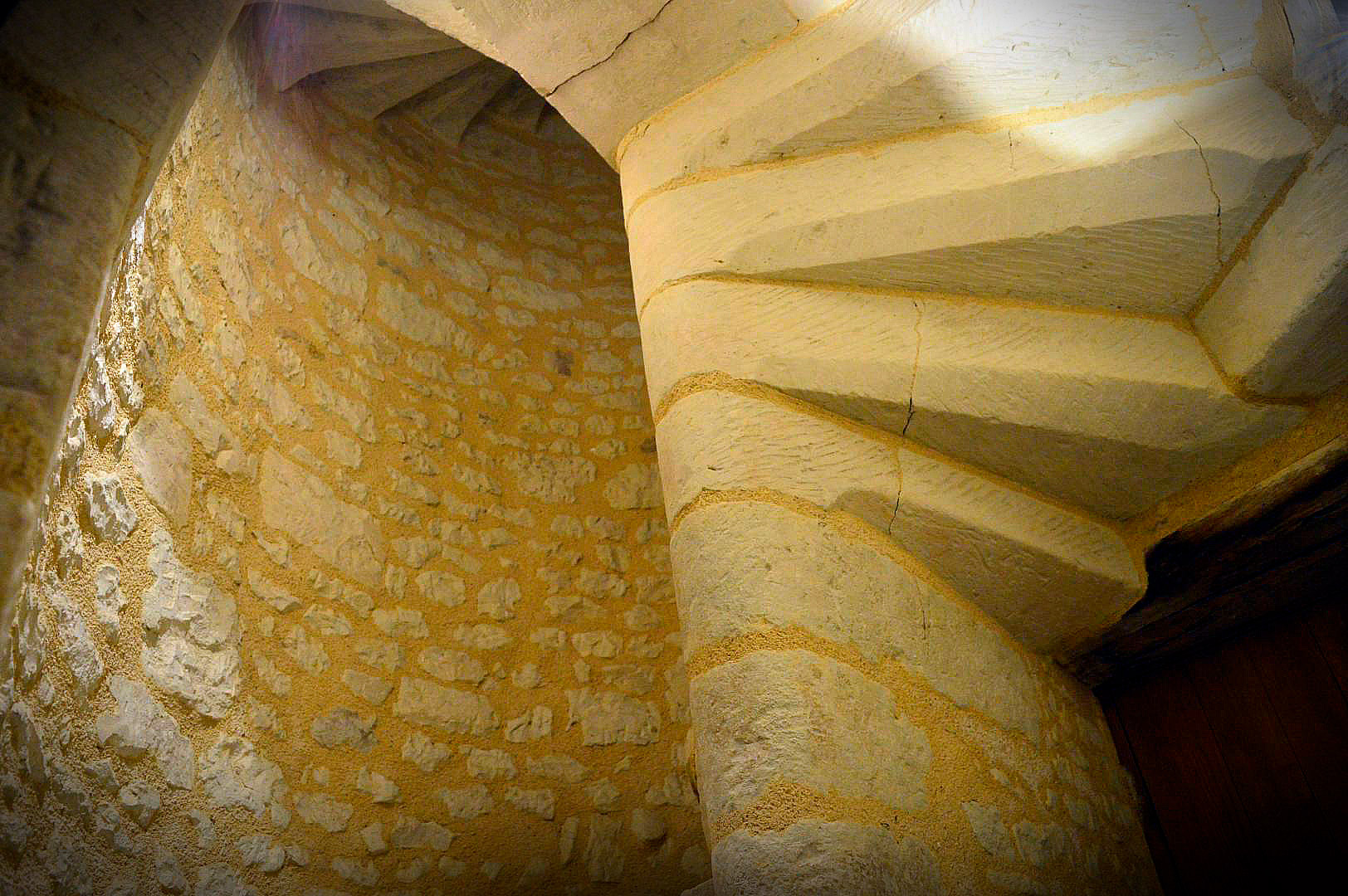 gite-odart-escalierVis restaurant bistrot